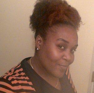 Meet your Posher, Jasmine